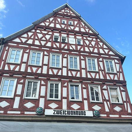Stylisches Apartment Mit Grossem Tageslichbad Am Marktplatz レーオンベルク エクステリア 写真